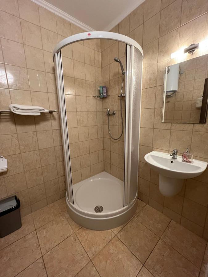 M&M Apartment, Free Parking Karlovy Vary Esterno foto
